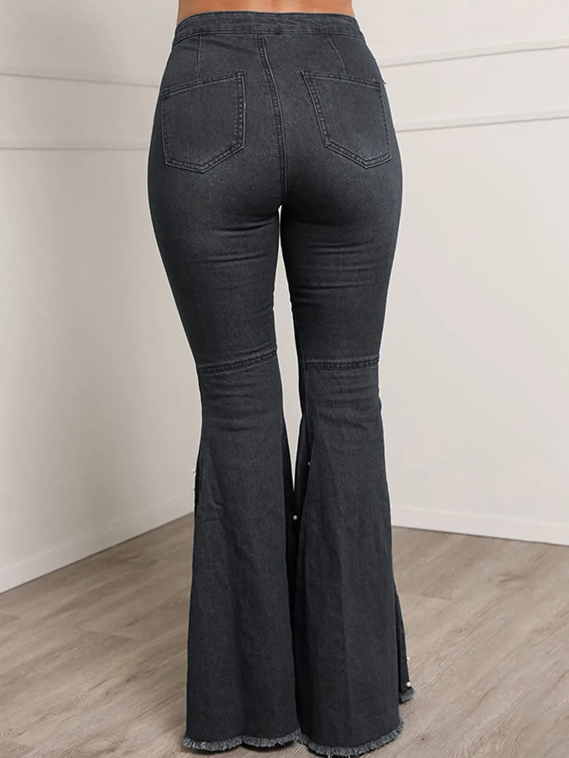 *APP EXCLUSIVE* Buttonfly Flare Pearl Jeans