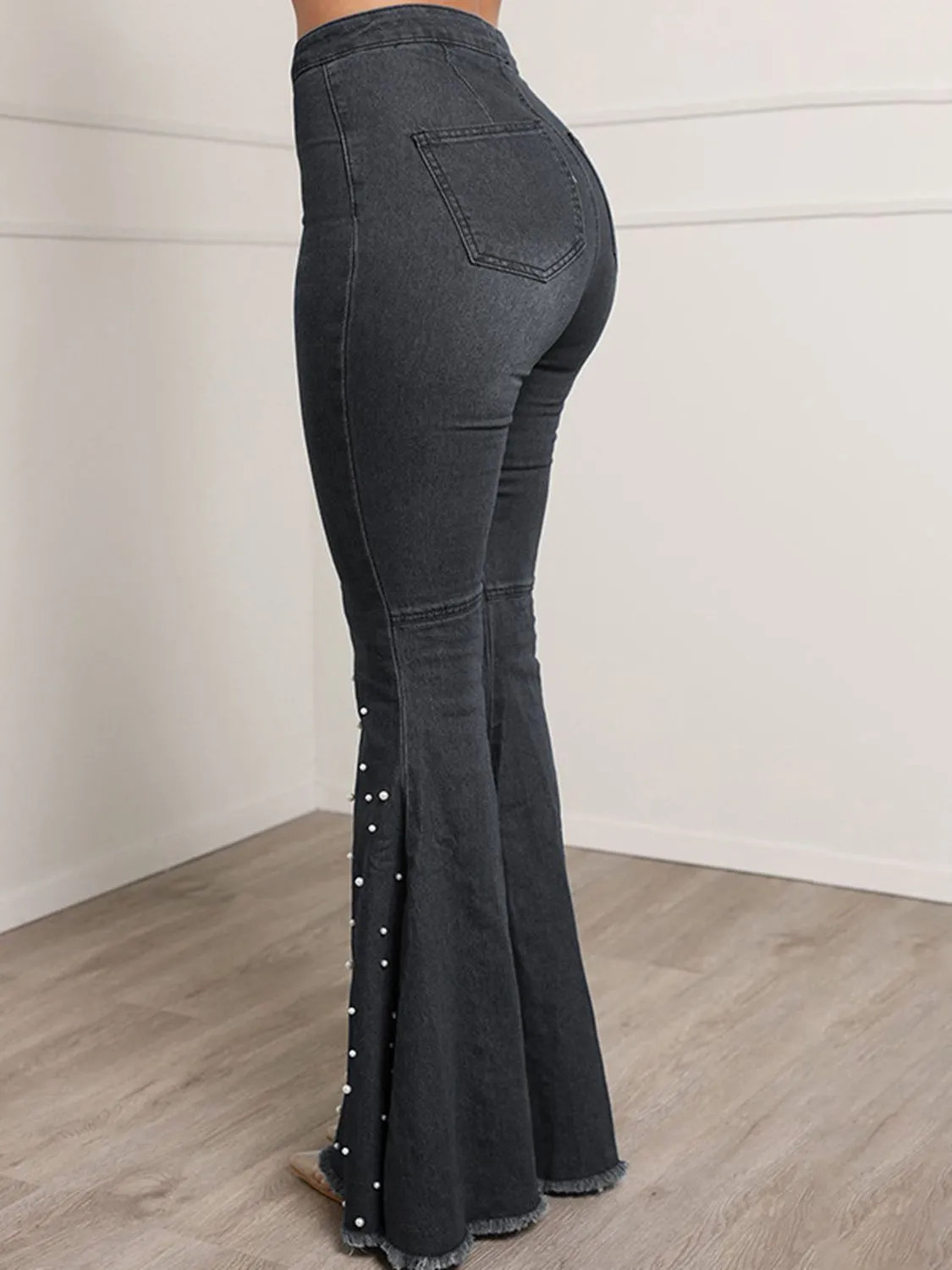 *APP EXCLUSIVE* Buttonfly Flare Pearl Jeans