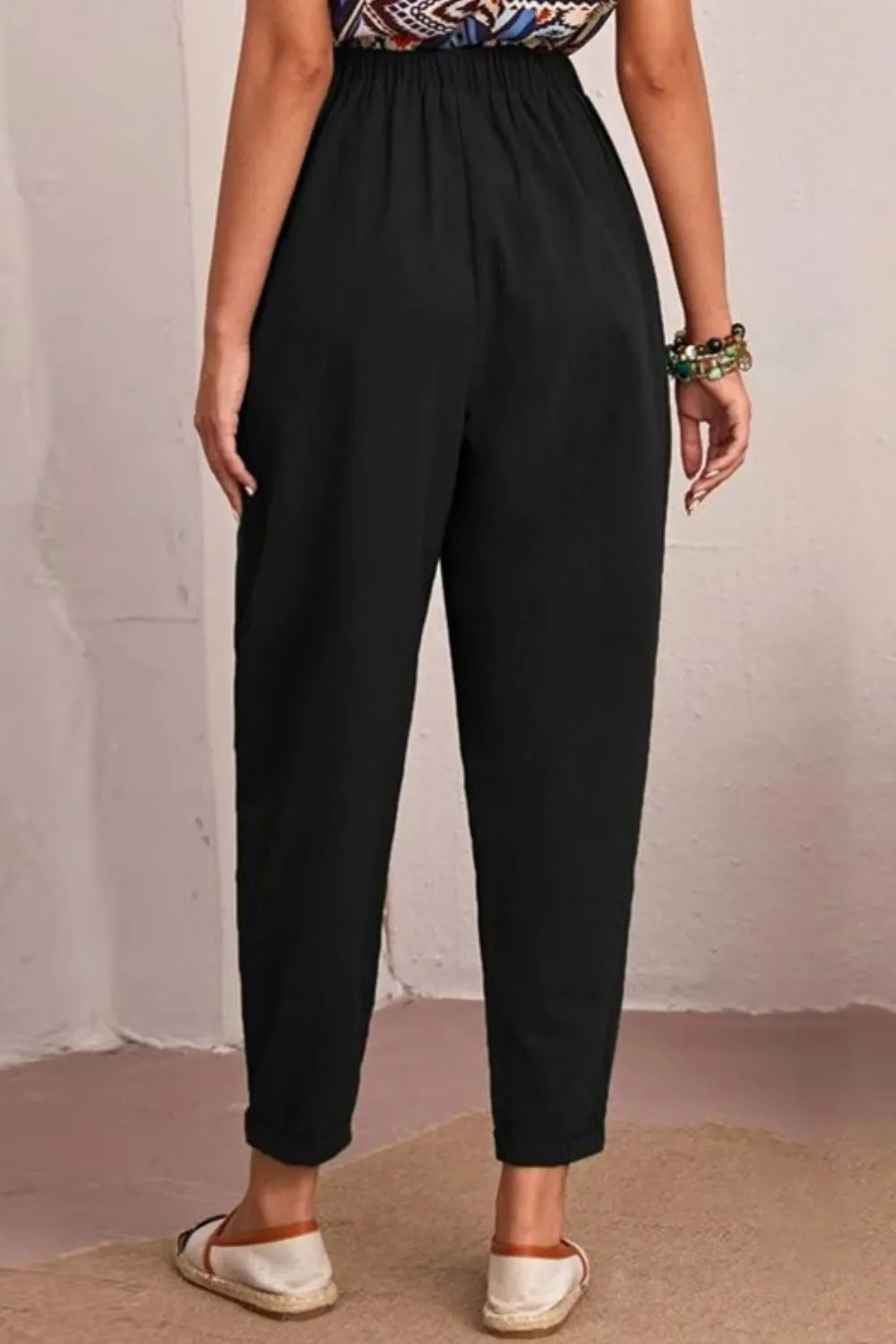 Elastic Waist Pocket Tapered Pants - 2 colors