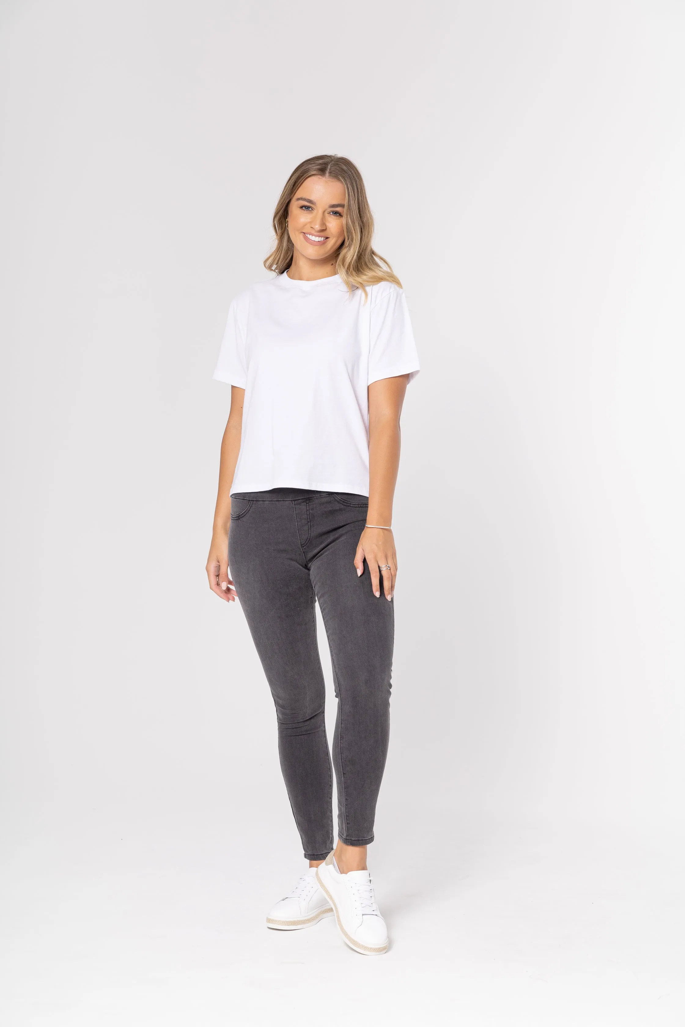 LENNY STRETCH JEANS- Grey