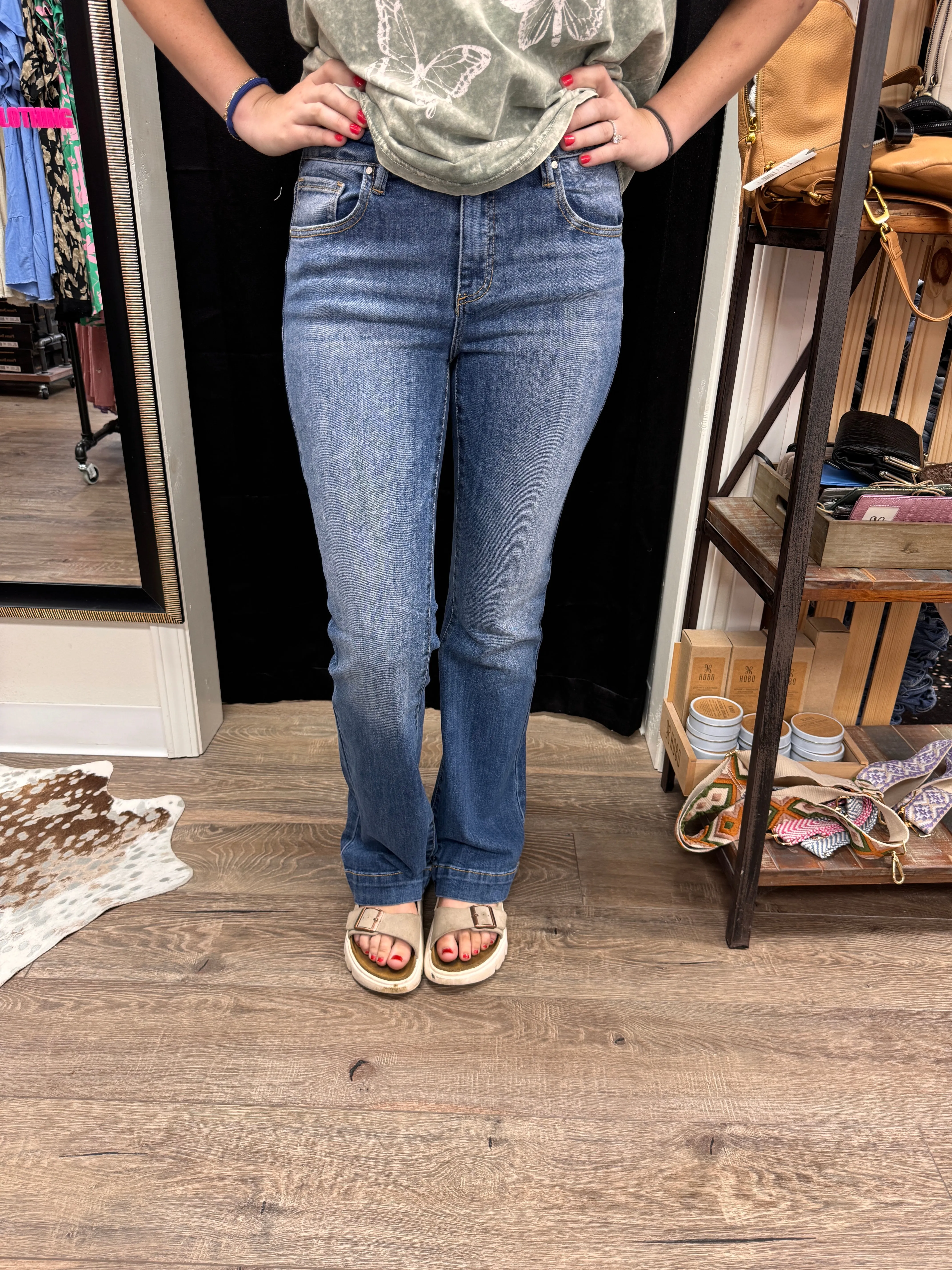 MR Bootcut Jeans