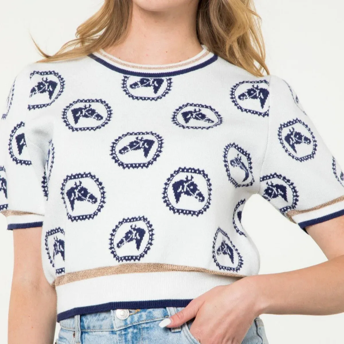 THML SHORT SLEEVE HORSE PRINT SWEATER