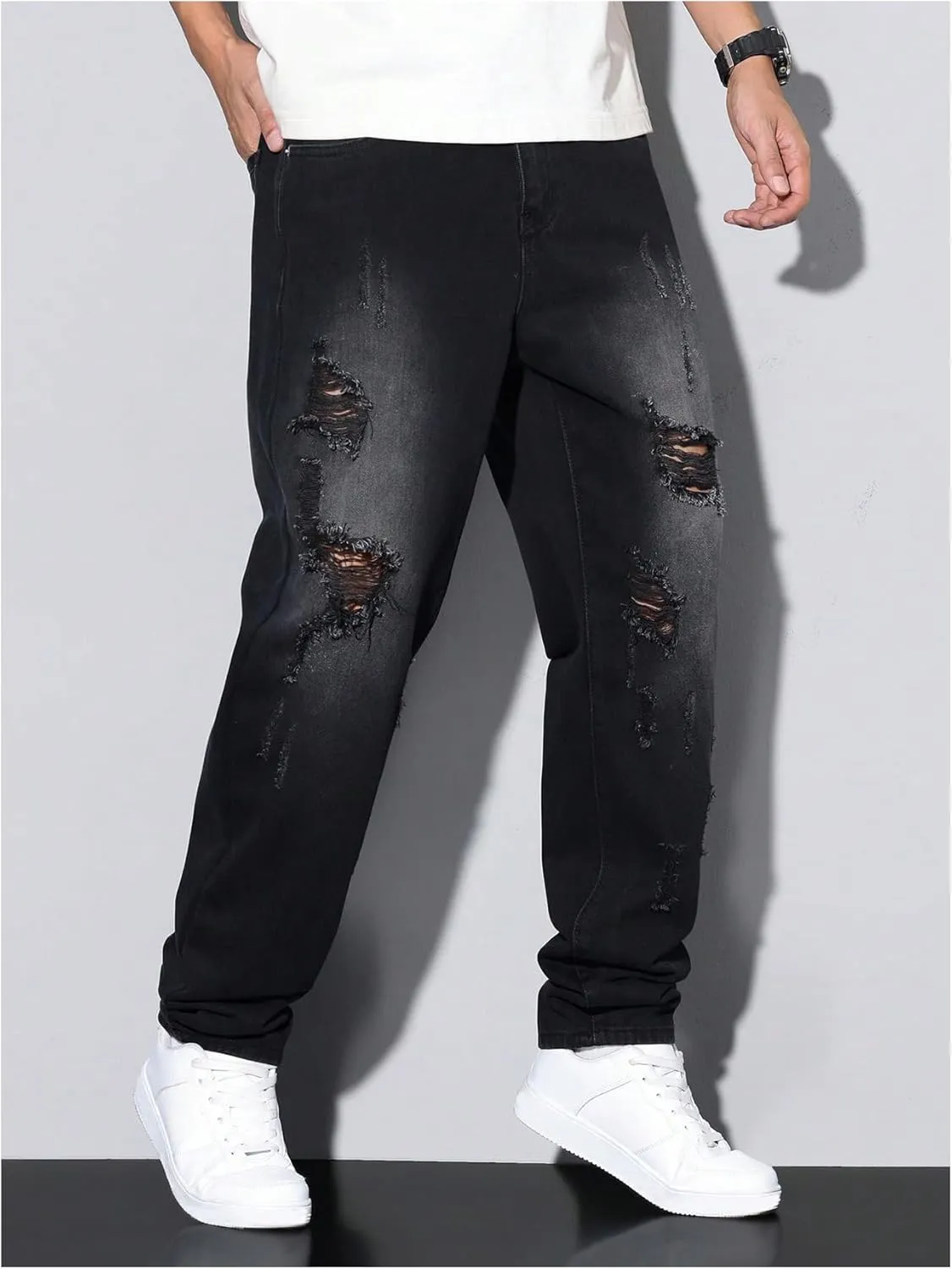 Verdusa Men's Vintage Distressed Ripped Jeans Straight Leg Denim Pants with Pockets