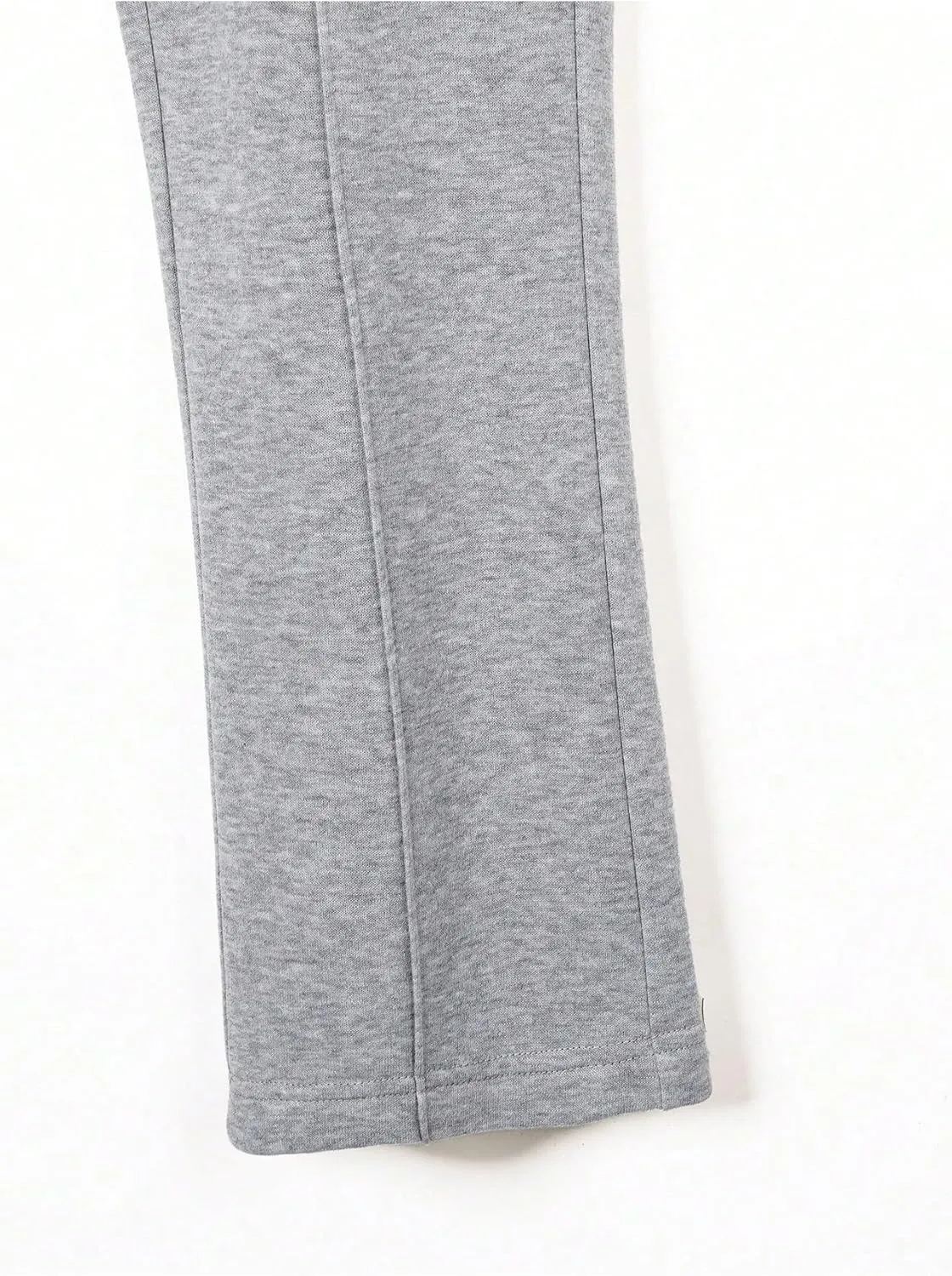 WDIRARA Men's Graphic Printed Stacked Sweatpants Flared Leg Y2K Drawstring Waisted Casual Jogger Pants with Pockets